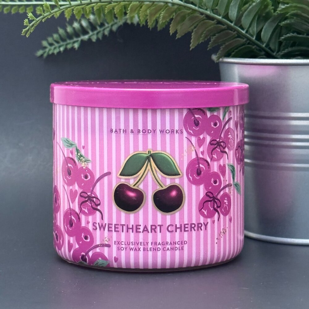 BBW Sweetheart Cherry Bath & Body Works 3 Wick Candle